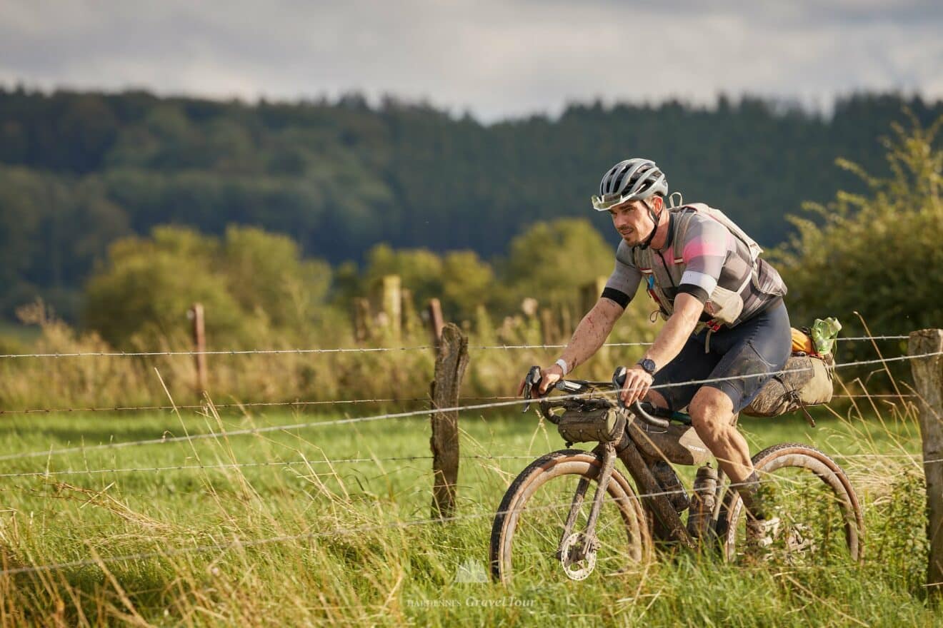hardennes-gravel-tour-resist-ride
